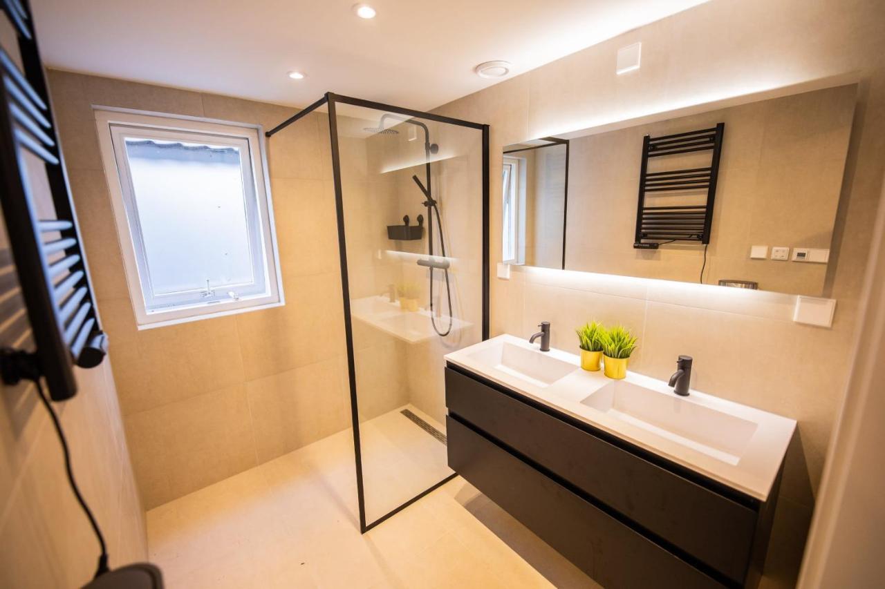 Happily 2 Bedroom Serviced Apartment 75M2 -Nb306H- Rotterdam Kültér fotó