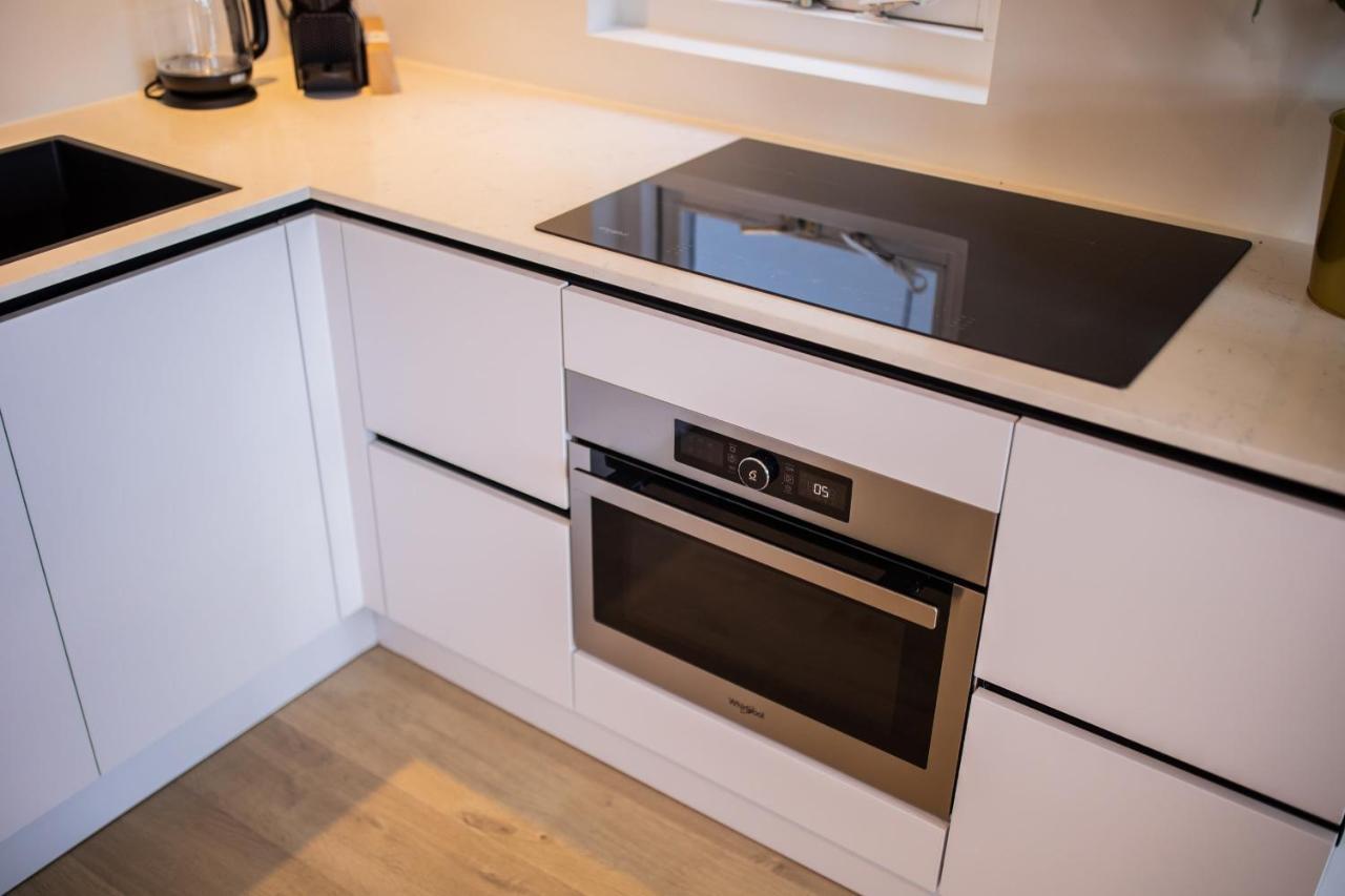 Happily 2 Bedroom Serviced Apartment 75M2 -Nb306H- Rotterdam Kültér fotó