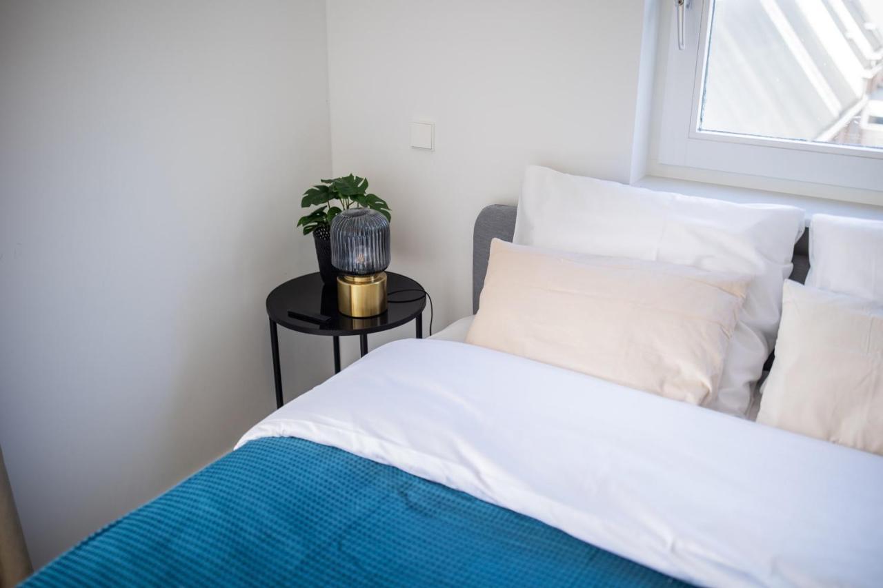 Happily 2 Bedroom Serviced Apartment 75M2 -Nb306H- Rotterdam Kültér fotó